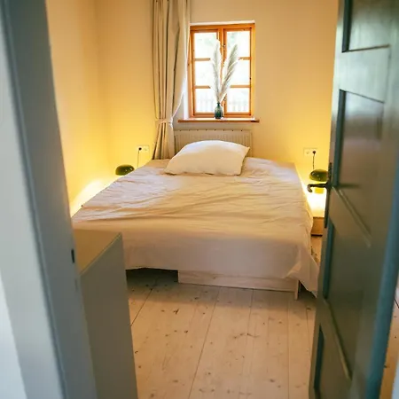Historic Baltic Sea House, Whirlpool, Sauna, Fireplace Holiday home